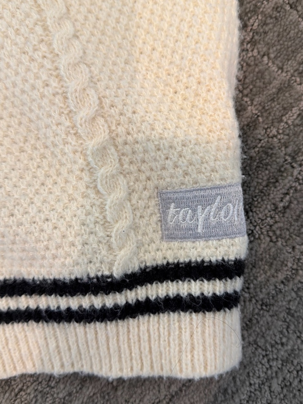 Taylor Swift Folklore Cardigan - Picture 4 of 6
